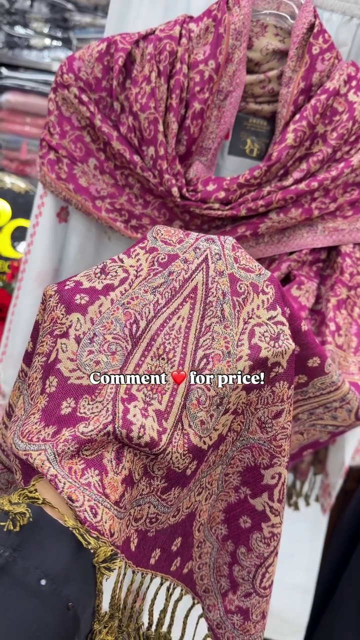 Graceful White Kurti with Pink Printed Dupatta – Elegant Ethnic Style - Image 2