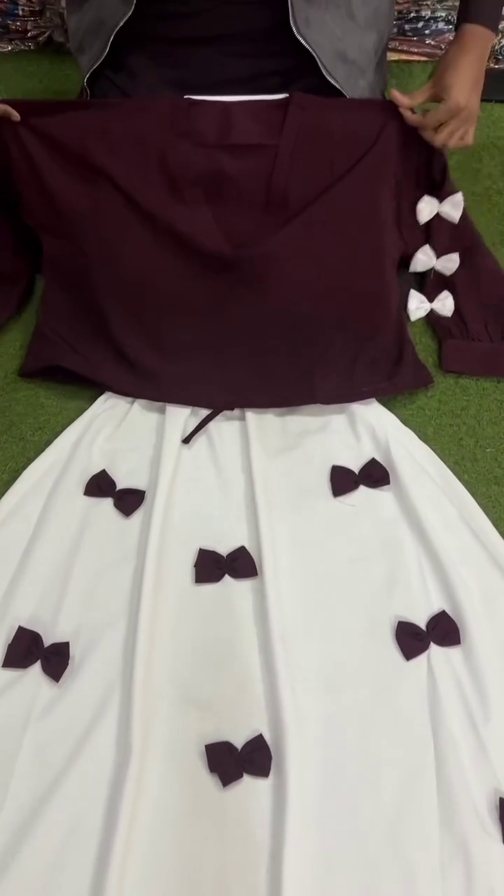 Trendy & Elegant Fashion Collection at Unbeatable Prices - Image 3