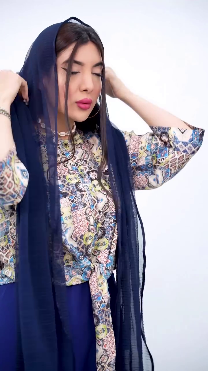 Artistic Printed Top with Front Tie Detail - Image 5