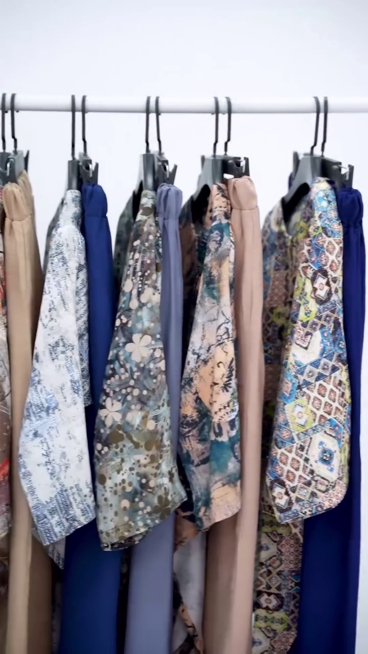 Artistic Printed Top with Front Tie Detail - Image 2