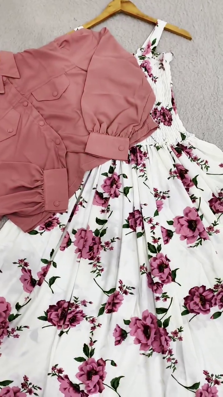 Elegant Dusty Pink Shirt with Floral Flare Skirt - Image 3