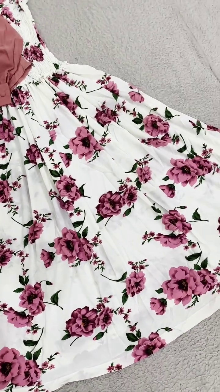 Elegant Dusty Pink Shirt with Floral Flare Skirt - Image 2