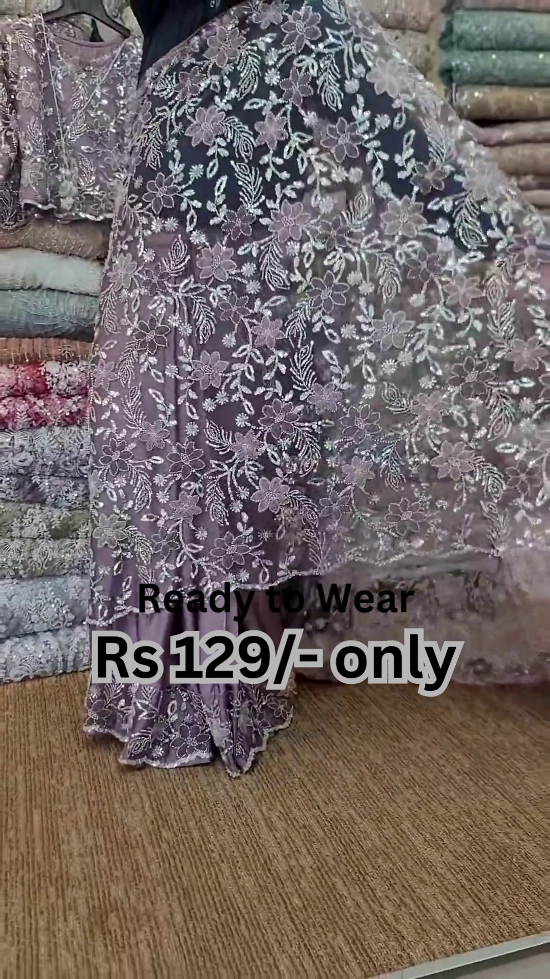 Elegant Purple Net Saree with Intricate Design - Image 3