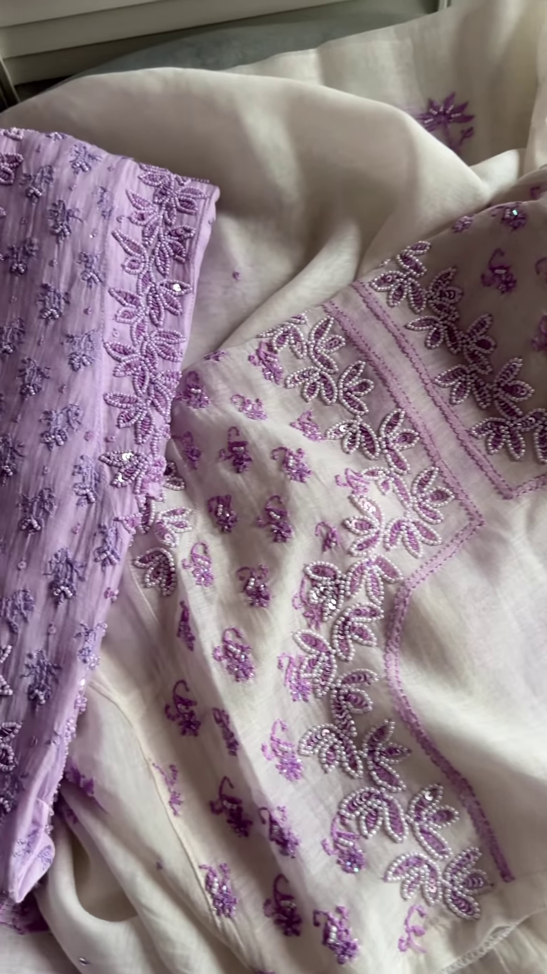 Elegant Lavender Embroidered Chikankari Suit - Image 2